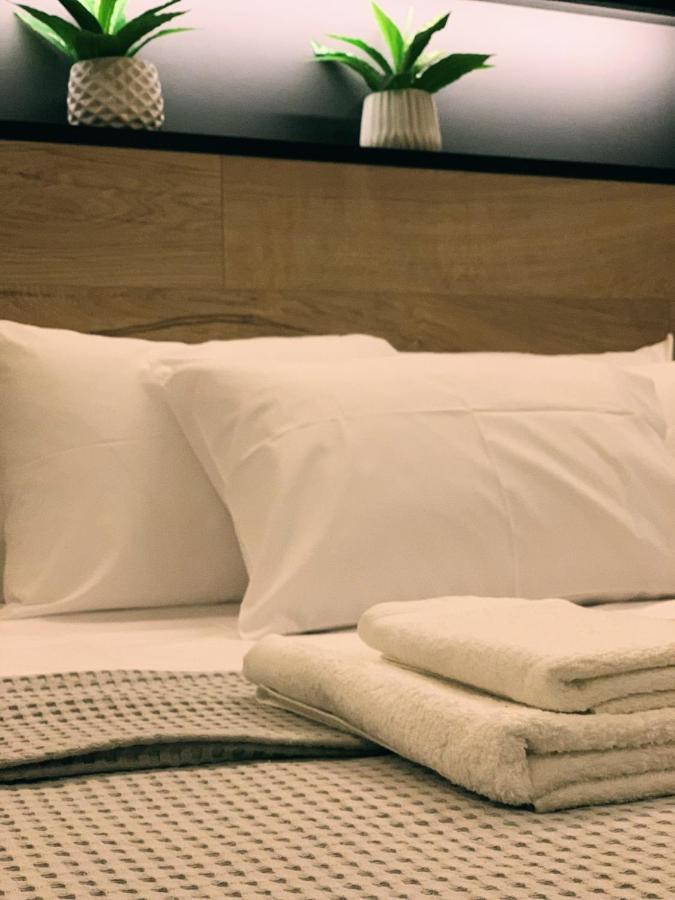 Luxury Townhouse Suite Larissa Esterno foto