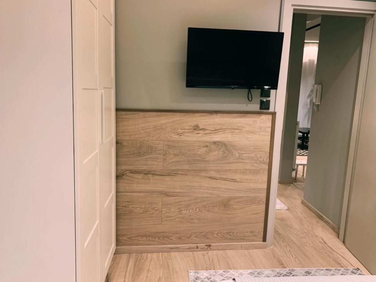 Luxury Townhouse Suite Larissa Esterno foto