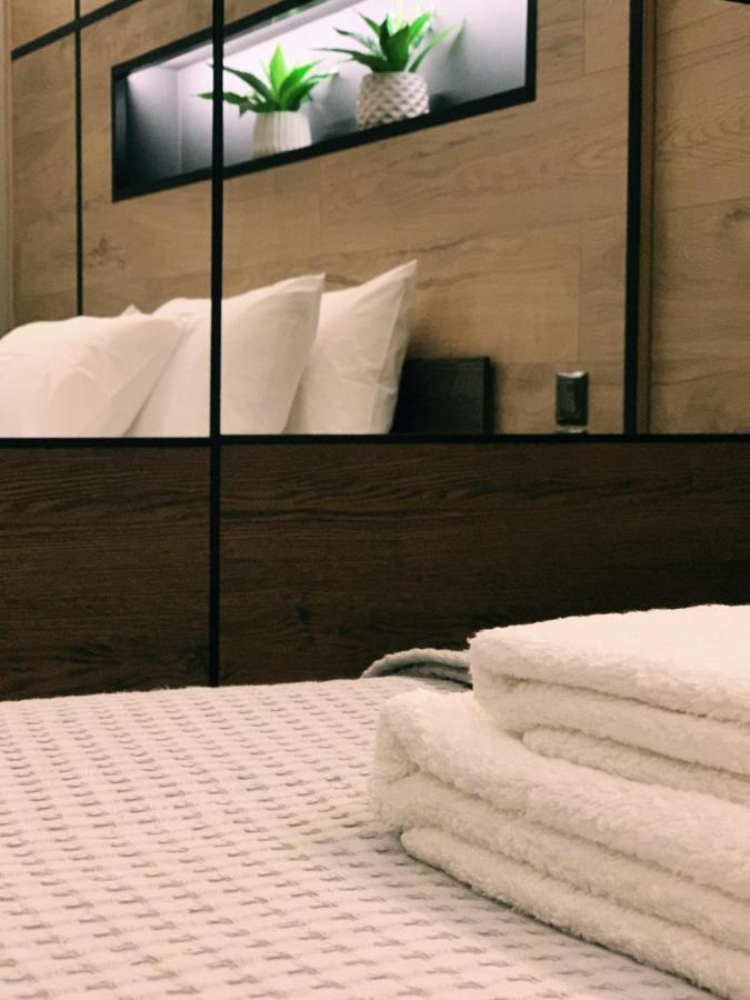 Luxury Townhouse Suite Larissa Esterno foto
